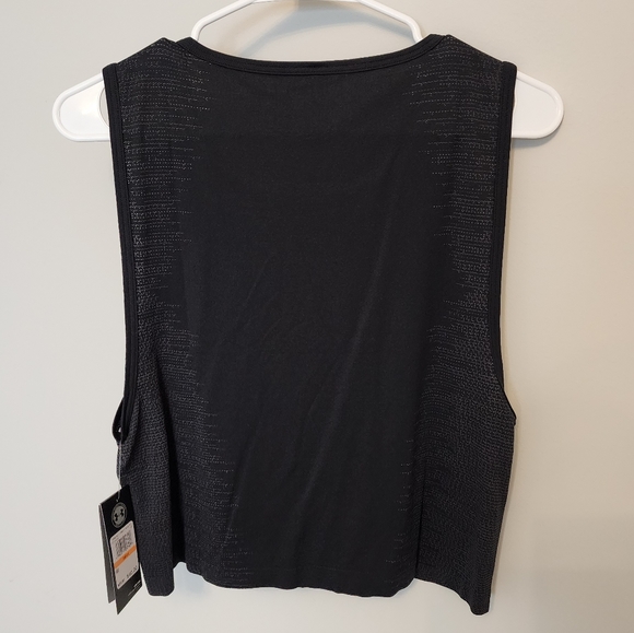NWT Under Armour Women's Crop Loose Fit Tank - Size S - Picture 2 of 5